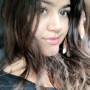 Meet your Posher, Priyanka